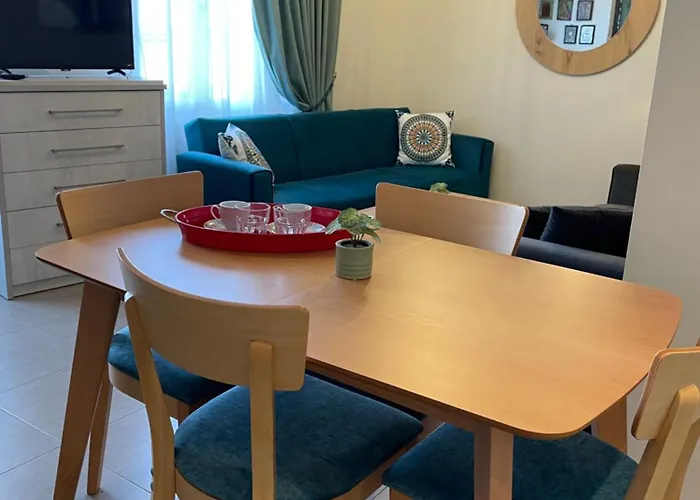 Skiathos Home * 스키아토스 타운