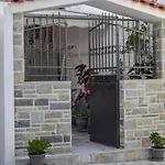 Skiathos Home 펜션 스키아토스 타운