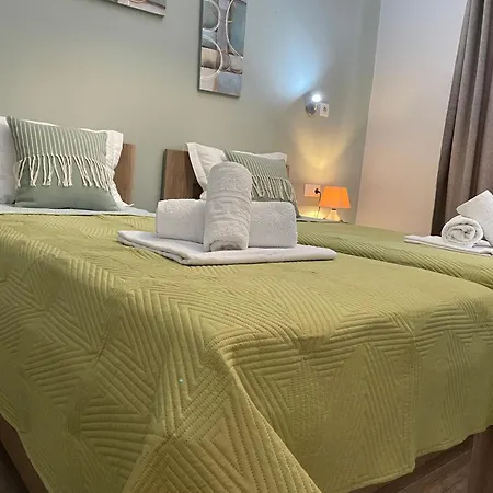 Skiathos Home Casa de Férias *