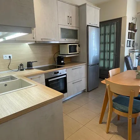 Skiathos Home * Σκιάθος Πόλη