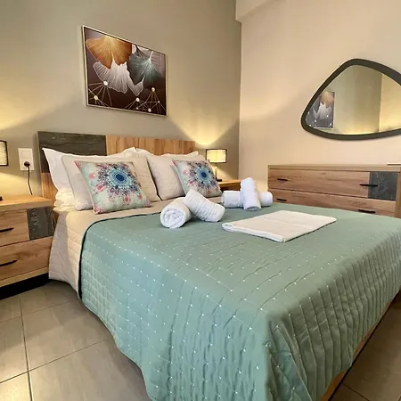 Skiathos Home * Skiathos Town